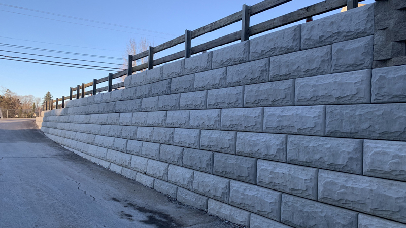 damariscotta retaining wall